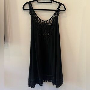 Sara Berman London mini dress in black